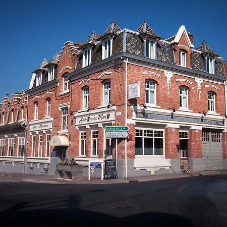 Logis - Hostellerie & Restaurant Du Marche Le Cateau-Cambresis 외부 사진